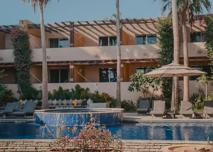 Luxury Hotels in LOS CABOS