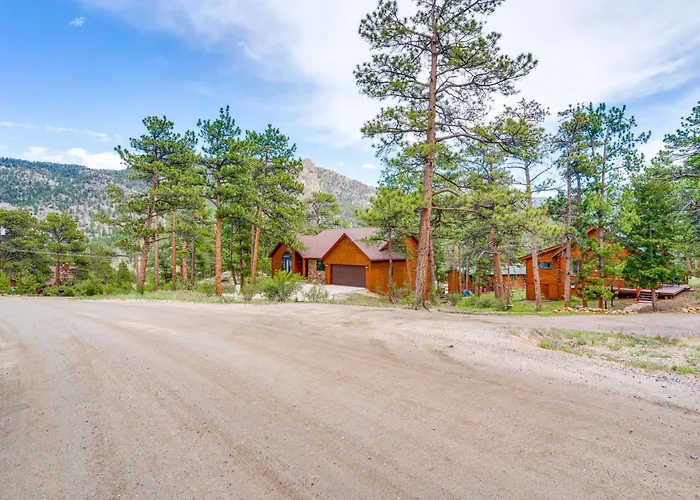 Picturesque Log Cabin In Estes Park: 9 Mi. To Rmnp