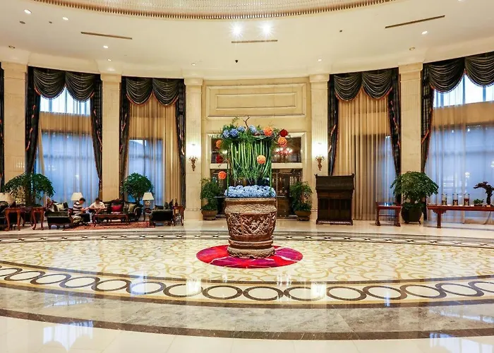 Luxury Hotels in Shanghai