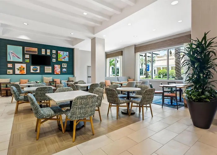 Hampton Inn & Suites St. Petersburg/Downtown
