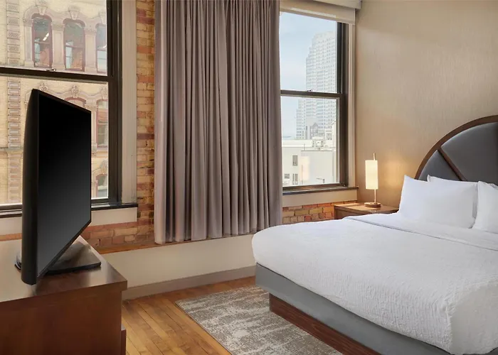Homewood Suites By Hilton Grand Rapids Downtown