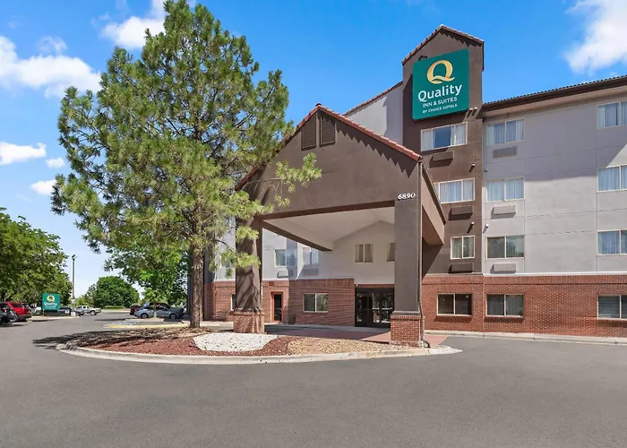 Garner Hotel Denver Airport Area Montbello