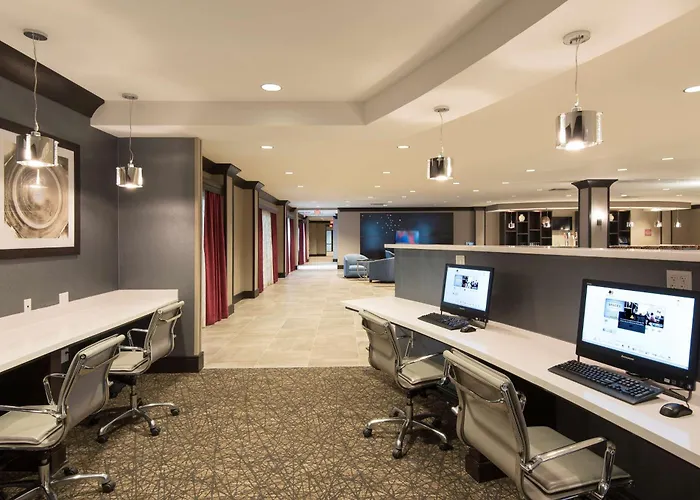 Doubletree By Hilton Schenectady Hotel