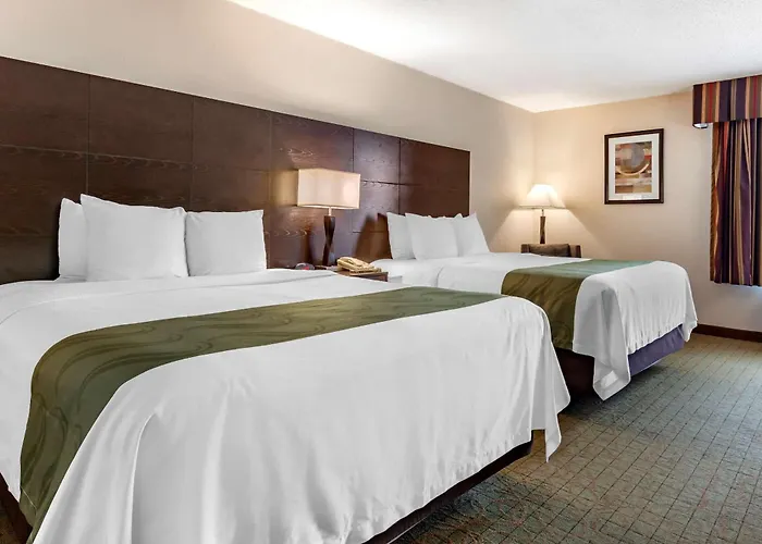 Quality Inn & Suites Escanaba North