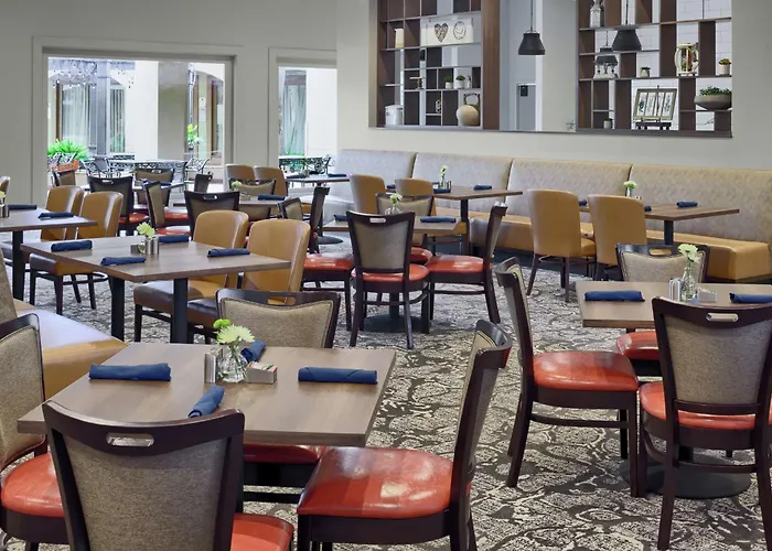 Doubletree By Hilton San Antonio Downtown Hotel