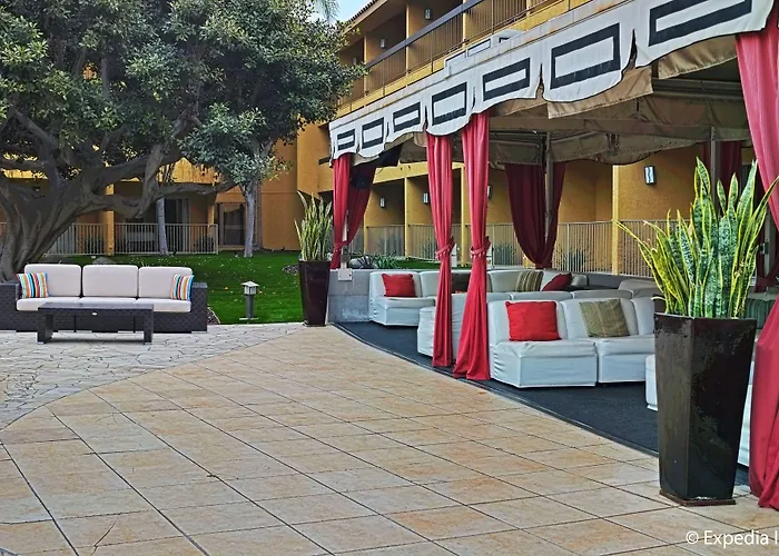Atrium Hotel Orange County Irvine