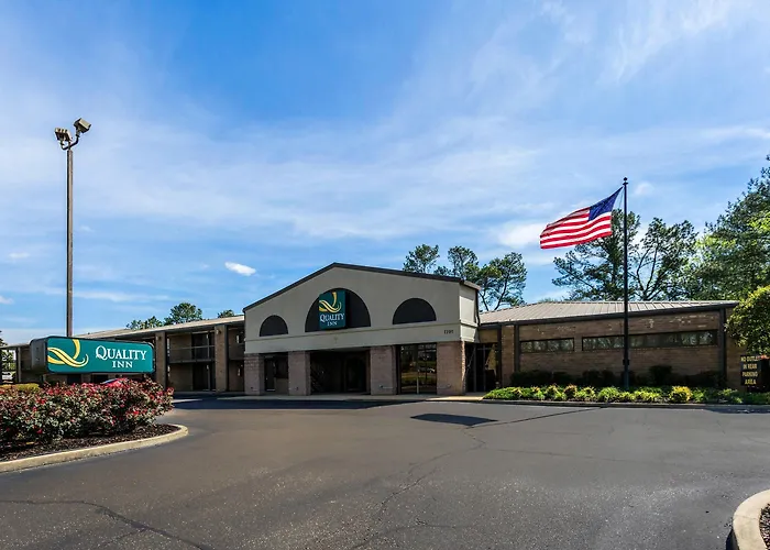 Quality Inn Tupelo Central