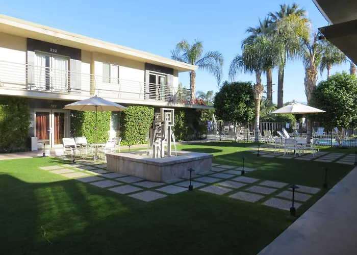 7 Springs Inn & Suites Palm Springs