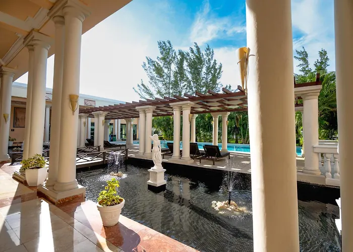 Lucea All Inclusive Resorts