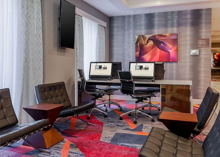 Doubletree By Hilton Atlanta Airport Hotel College Park