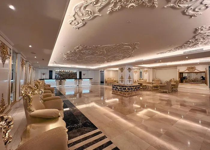 Kuching 5 Star Hotels