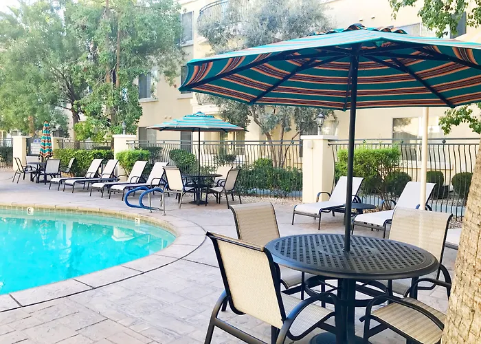 Club De Soleil All-Suite Resort Las Vegas