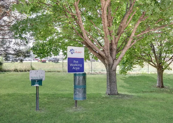 Candlewood Suites Salina By Ihg
