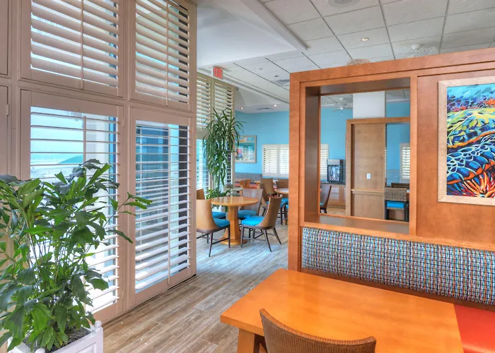 Bahama House - Daytona Beach Shores