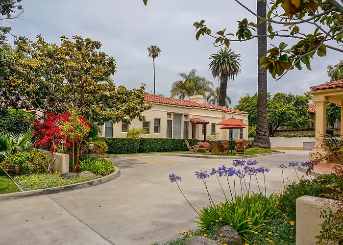 Harbor House Inn Santa Barbara