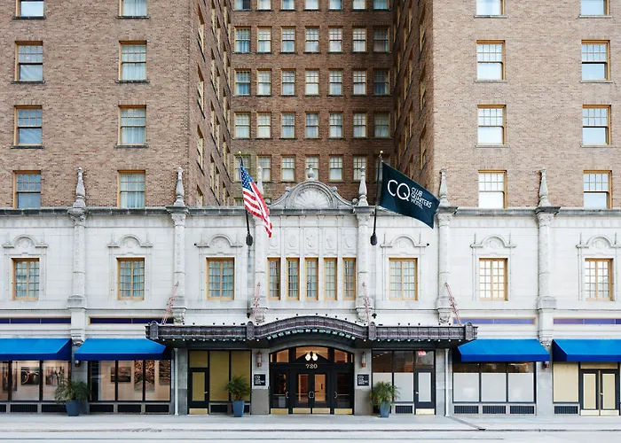 Club Quarters Hotel Downtown, Houston
