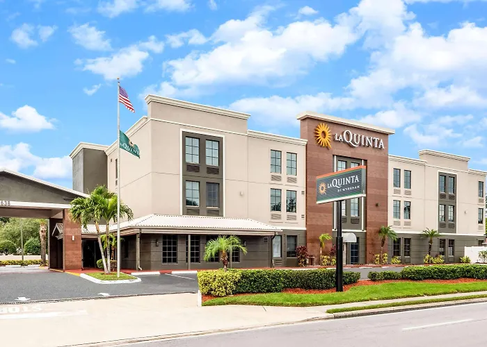 Sleep Inn & Suites St Petersburg Gateway