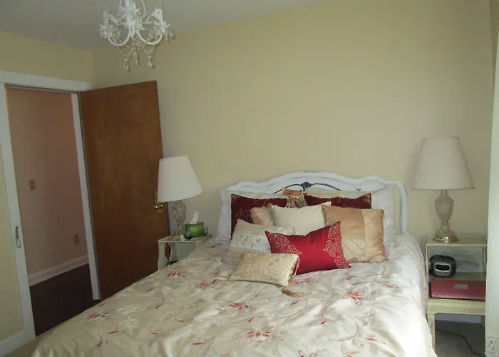 Woodstock Inn Bed & Breakfast Independence