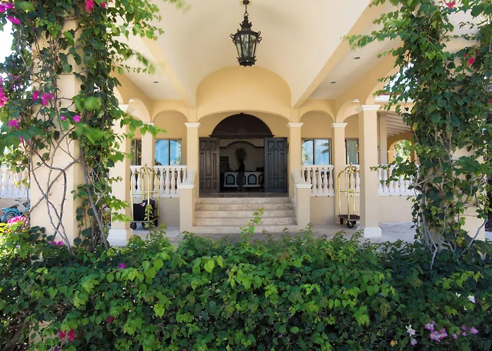 The Somerset On Grace Bay