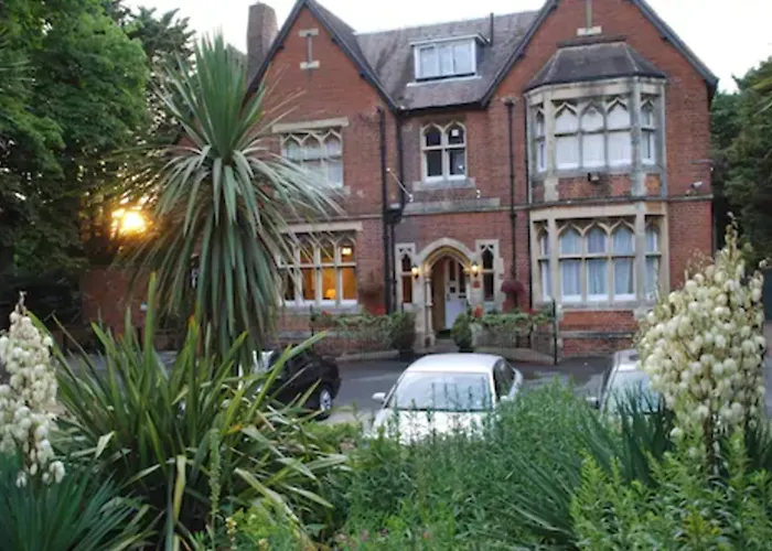 Luxury Hotels in Reading
