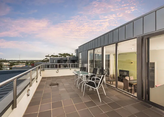 Luxury Hotels in Lakes Entrance