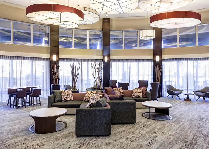 Courtyard By Marriott Franklin Cool Springs Hotel