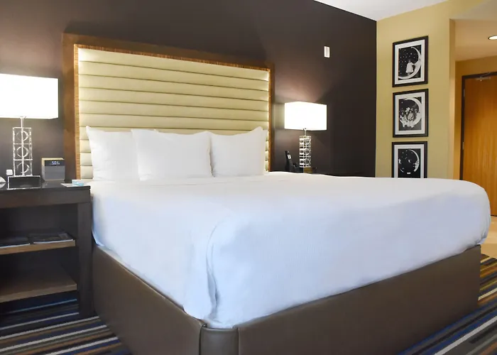 The Moonrise Hotel Saint Louis