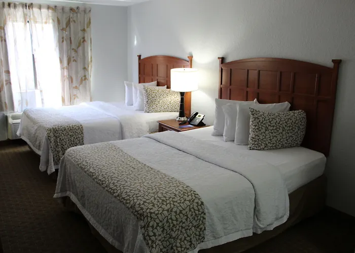 Brookstone Lodge Near Biltmore Village, An Ascend Collection Hotel Asheville