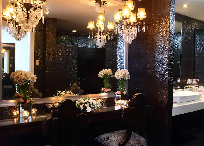 Luxury Hotels in Quezon City