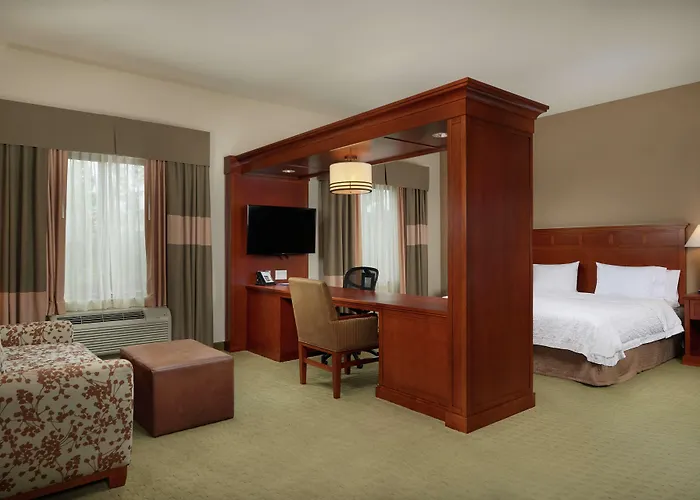 Hampton Inn And Suites Salem