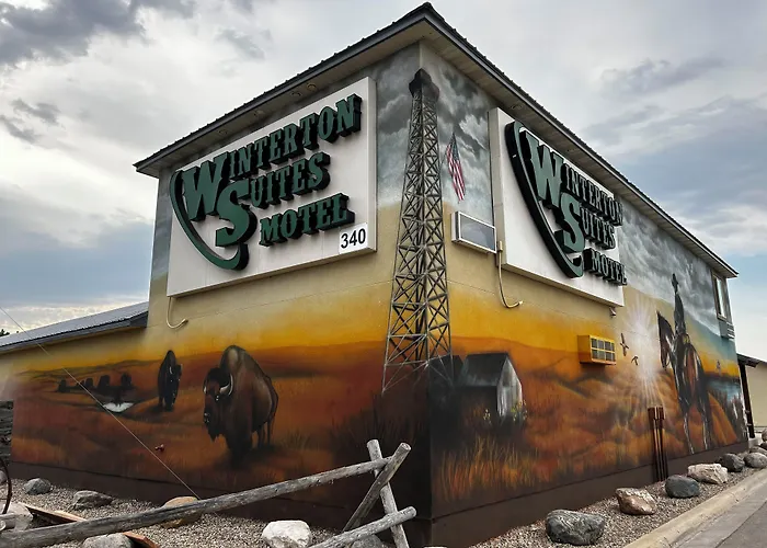 Winterton Suites Williston