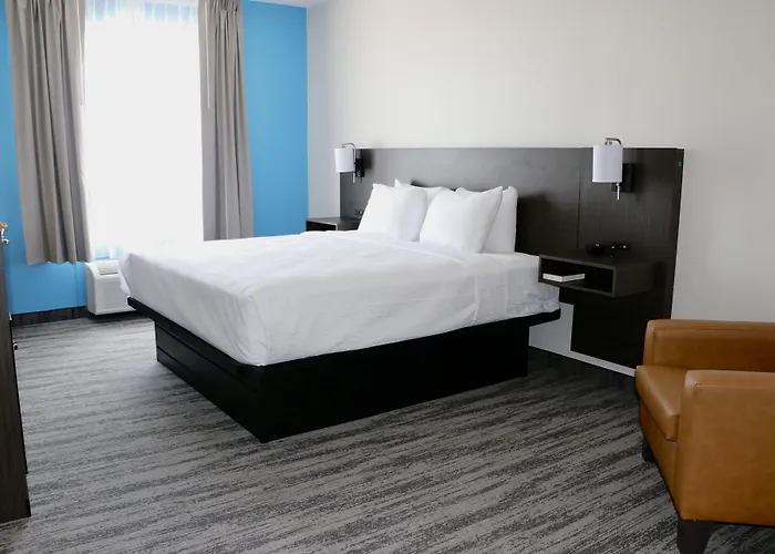 Quality Inn & Suites Buda