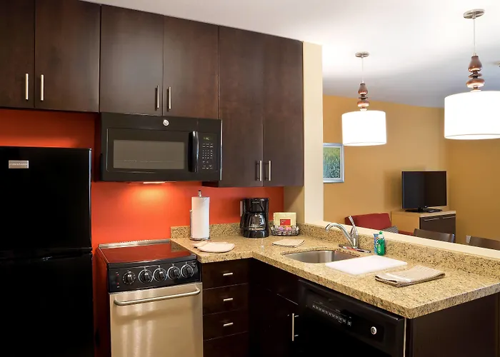 Towneplace Suites By Marriott Garden City