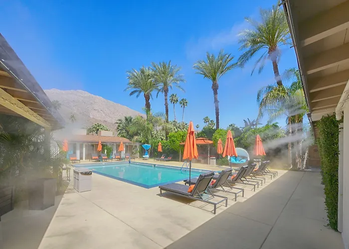 Little Paradise Hotel Palm Springs