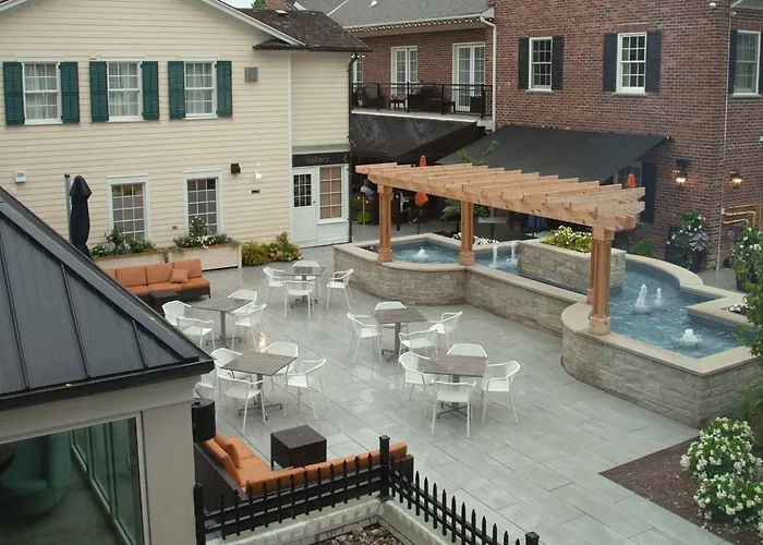 Niagara-on-the-Lake Boutique Hotels
