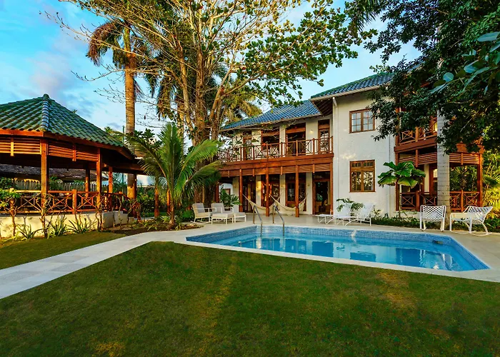 Idle Awhile Villas Negril 5 star
