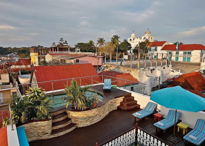 Hotel Isla De Flores