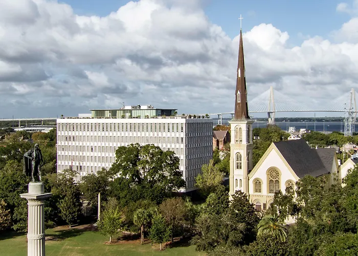 Luxury Hotels in Charleston
