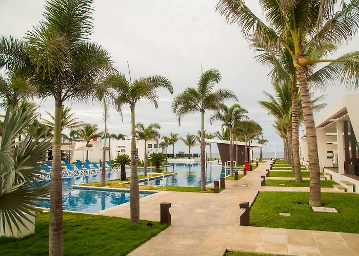 Hotel El Faro Monterrico 5 star