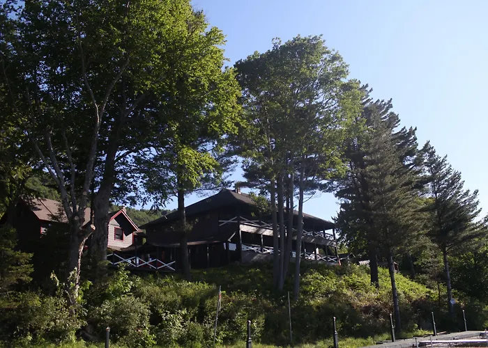 Great Pines Hotel Old Forge