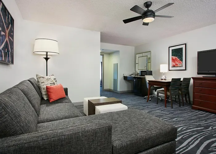 Embassy Suites By Hilton Orlando Airport