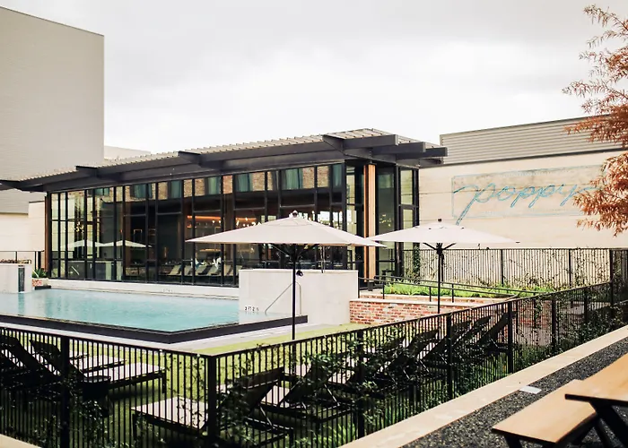 The George, By Valencia Hotel Collection College Station