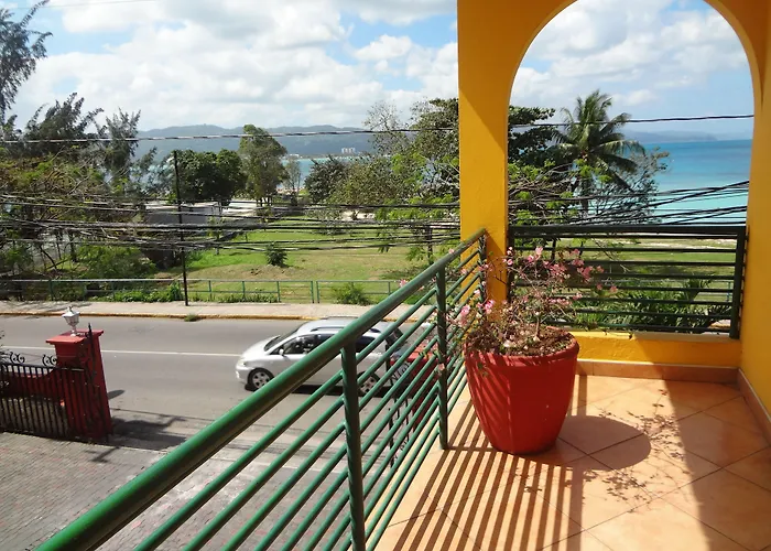 Altamont West Hotel Montego Bay