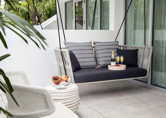 H2O Suites- Adults Only Key West