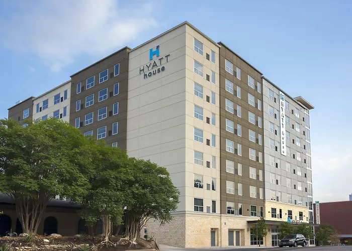 Hyatt House Austin/Downtown Hotel