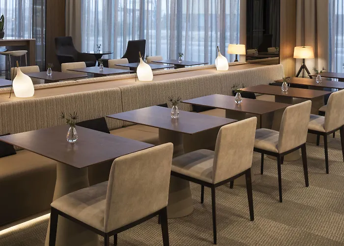 Ac Hotel By Marriott Bloomington Mall Of America