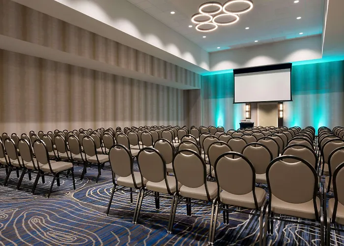 Embassy Suites By Hilton San Antonio Landmark