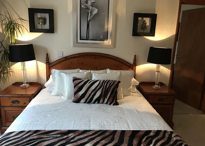 The Lodge At Ruddington Bradmore  5 star