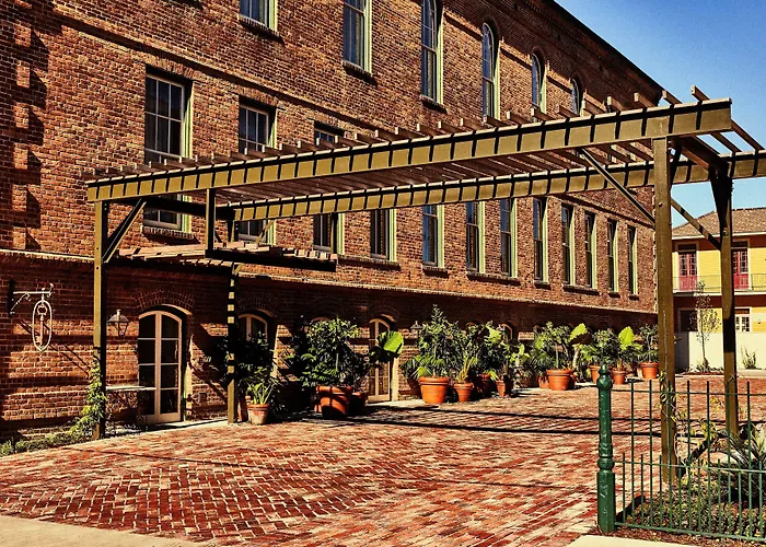 Hotel Peter And Paul, An Ash Hotel New Orleans