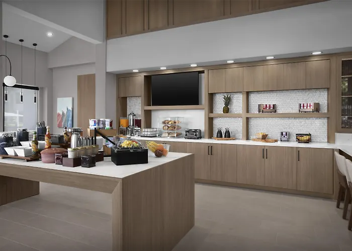 Homewood Suites By Hilton Santa Maria